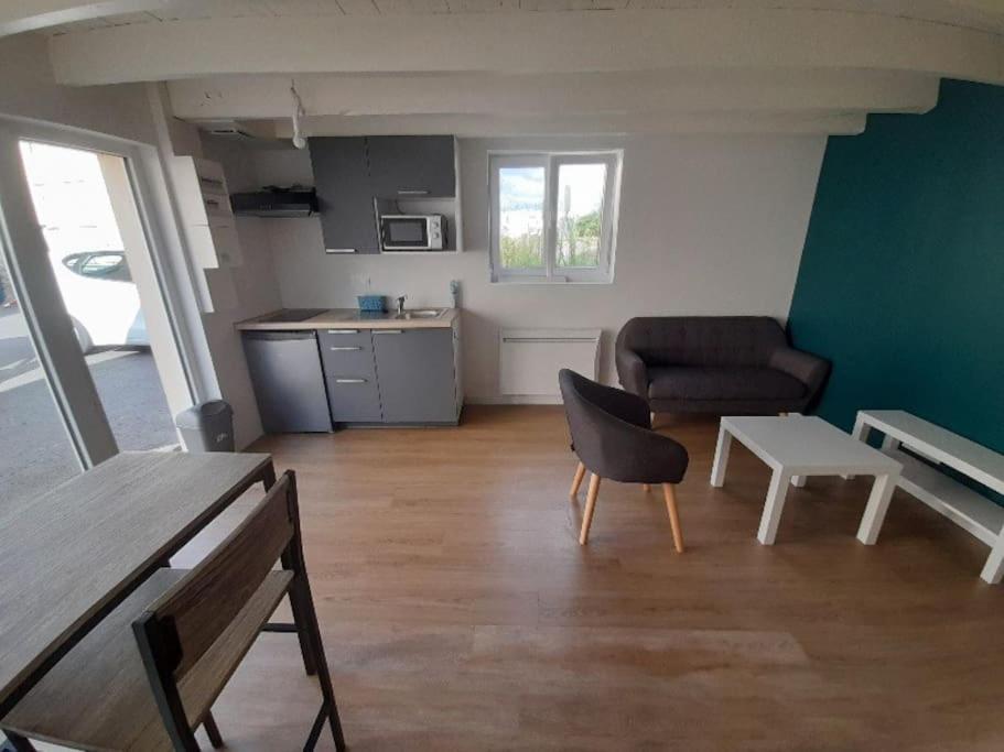 Bel Appartement A 2 Pas Du Chu Isle Exterior photo